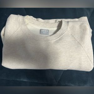 Aritzia cropped perfect sweatshirt